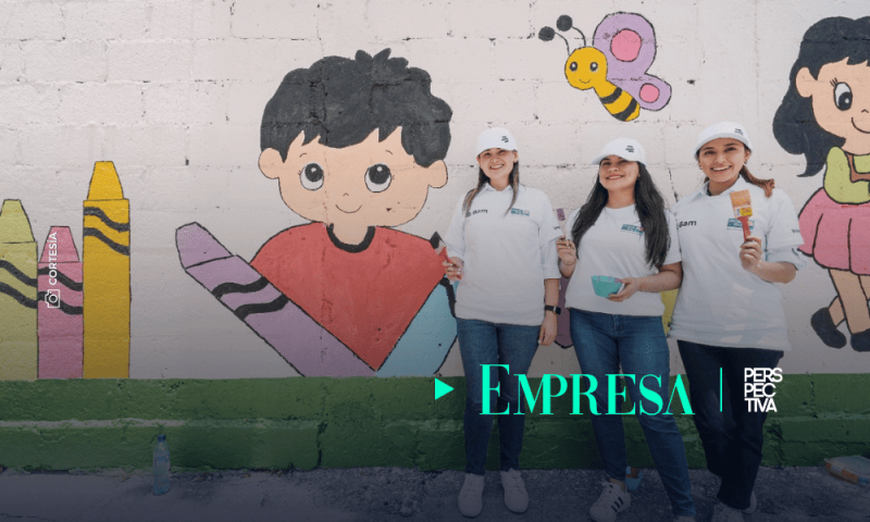 Voluntariado “Pintando Sonrisas” de BAM  transforma escuela con murales