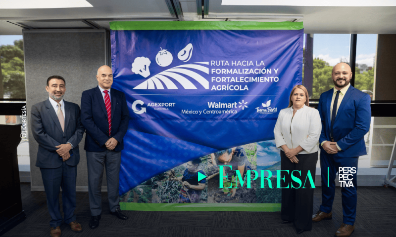 Walmart y AGEXPORT Apoyan a más de 400 productores agrícolas