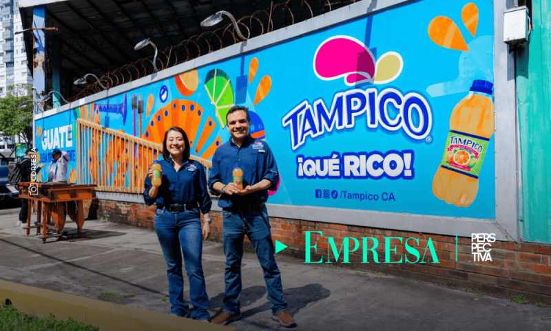 Tampico celebra las tradiciones de Guatemala con un mural interactivo