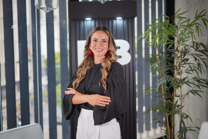 DEL RIESGO AL ÉXITO: Una Carrera Construida con Visión y Valentía