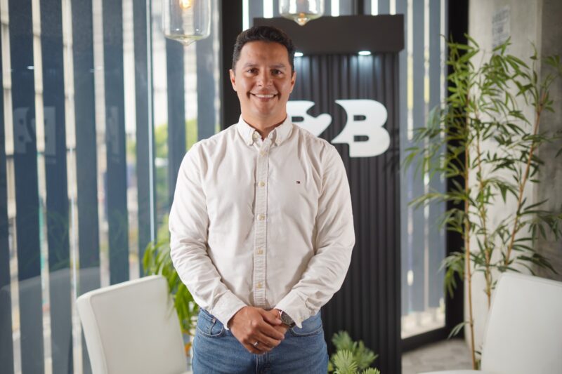 Liderazgo con Visión: Impulso Estratégico al Éxito