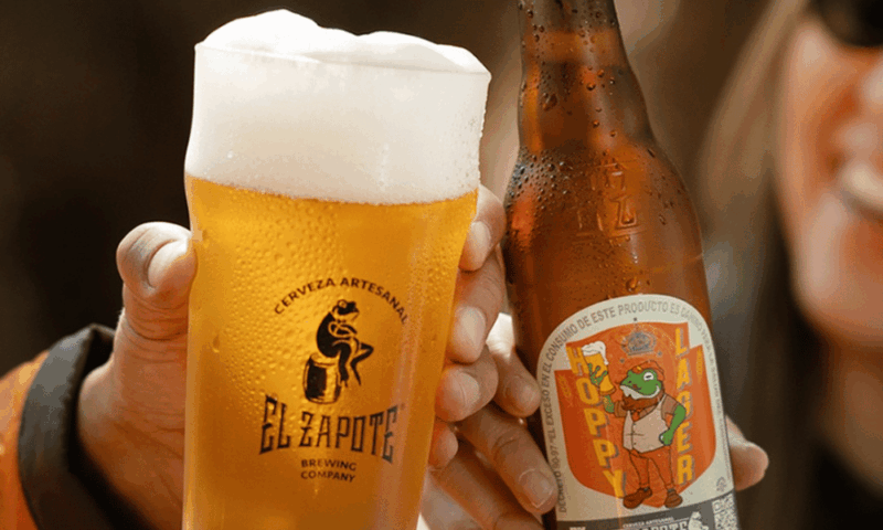 El Zapote Brewing Company presenta Hoppy Lager: La innovación artesanal para el verano 