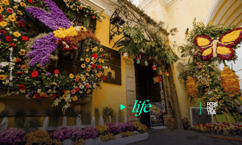 Fachadas e intervenciones artísticas en La Antigua Guatemala durante la 10ª edición del Festival de las Flores